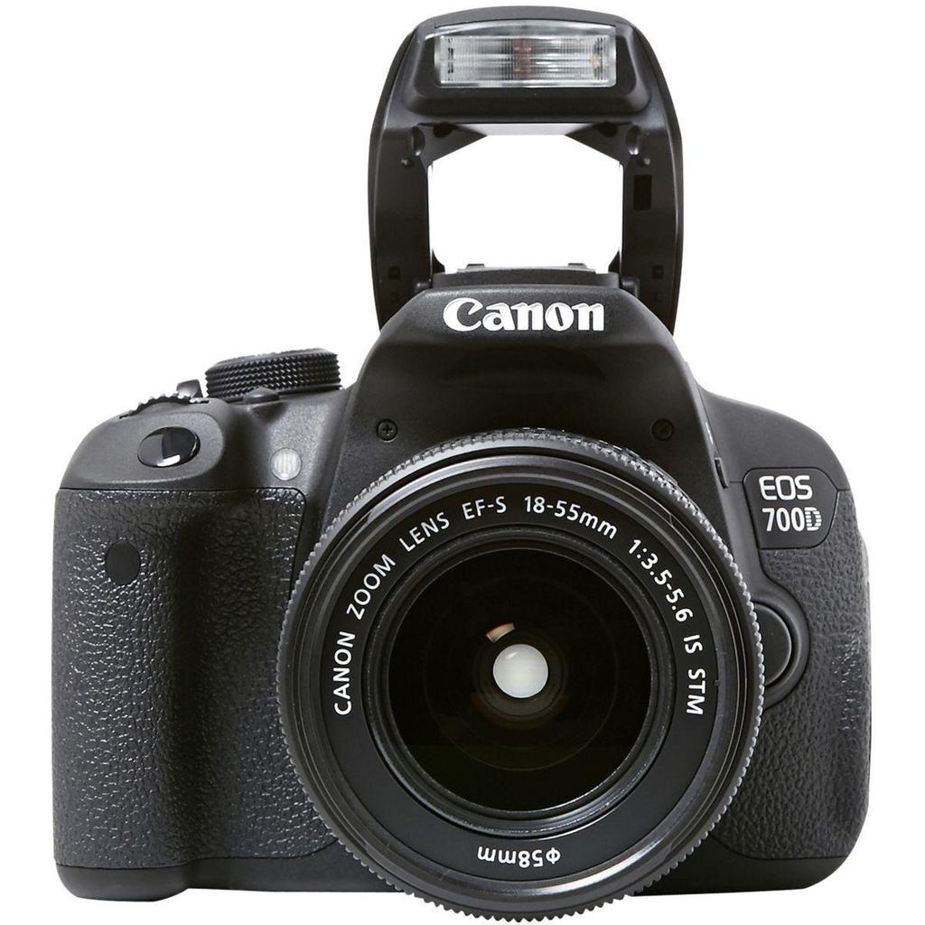 Reflex EOS 700D - Noir + Canon EF-S 18-55mm f/3.5-5.6 IS STM + EF-S 55-250mm f/4-5.6 IS STM f/3.5-5.6 + f/4-5.6 Reconditionné - Canon reconditionné disponible sur Backmarket