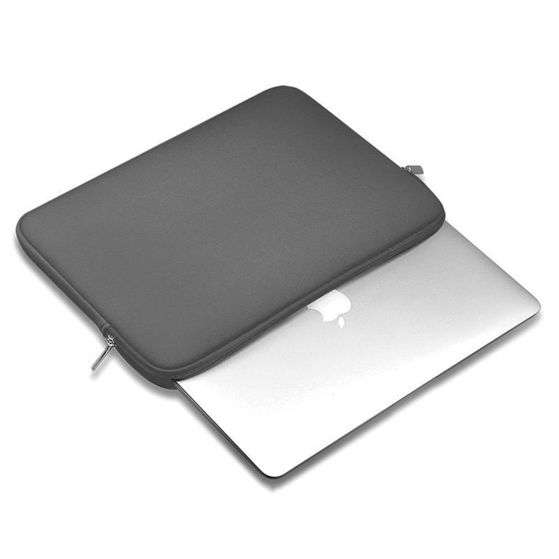Housse MacBook Air 13“ (2018-2022) & MacBook Pro 13“ (2016-2022) - Polyester - Gris Reconditionné - N/A reconditionné disponible sur Backmarket