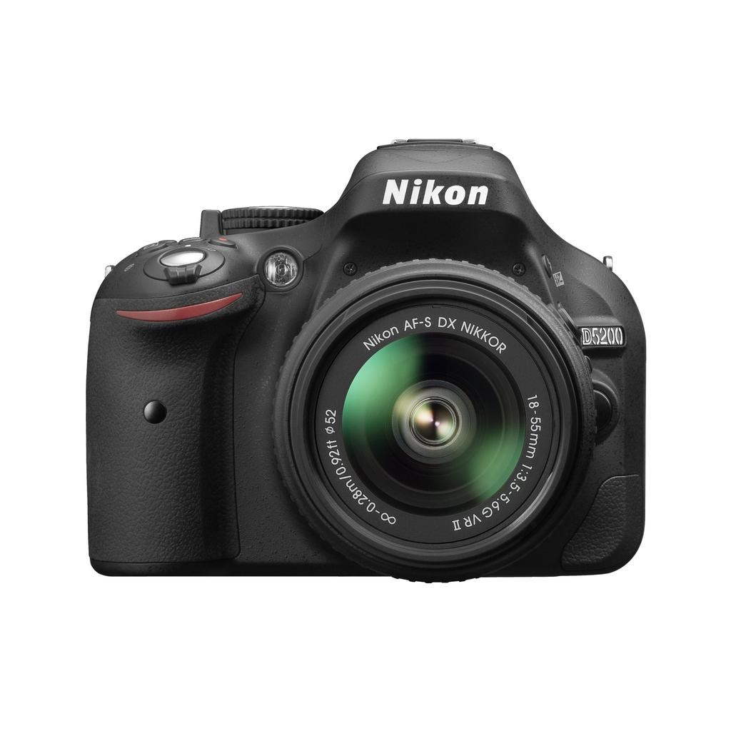 Reflex D5200 - Noir + Nikon AF-S DX Nikkor 18-105mm f/3.5-5.6G ED VR f/3.5-5.6 Reconditionné - Nikon reconditionné disponible sur Backmarket