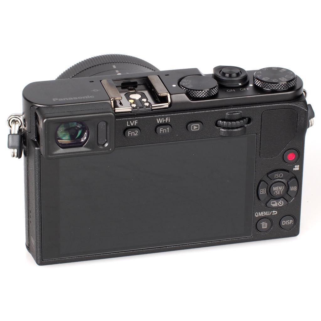 Acheter DMC-GM5 - Noir + Panasonic Lumix G Vario 12-32mm f/3.5-5.6 ASPH f/3.5-5.6 Reconditionné - 850,00 € DMC-GM5 - Noir + Panasonic Lumix G Vario 12-32mm f/3.5-5.6 ASPH f/3.5-5.6 Reconditionné - Panasonic reconditionné disponible sur Backmarket