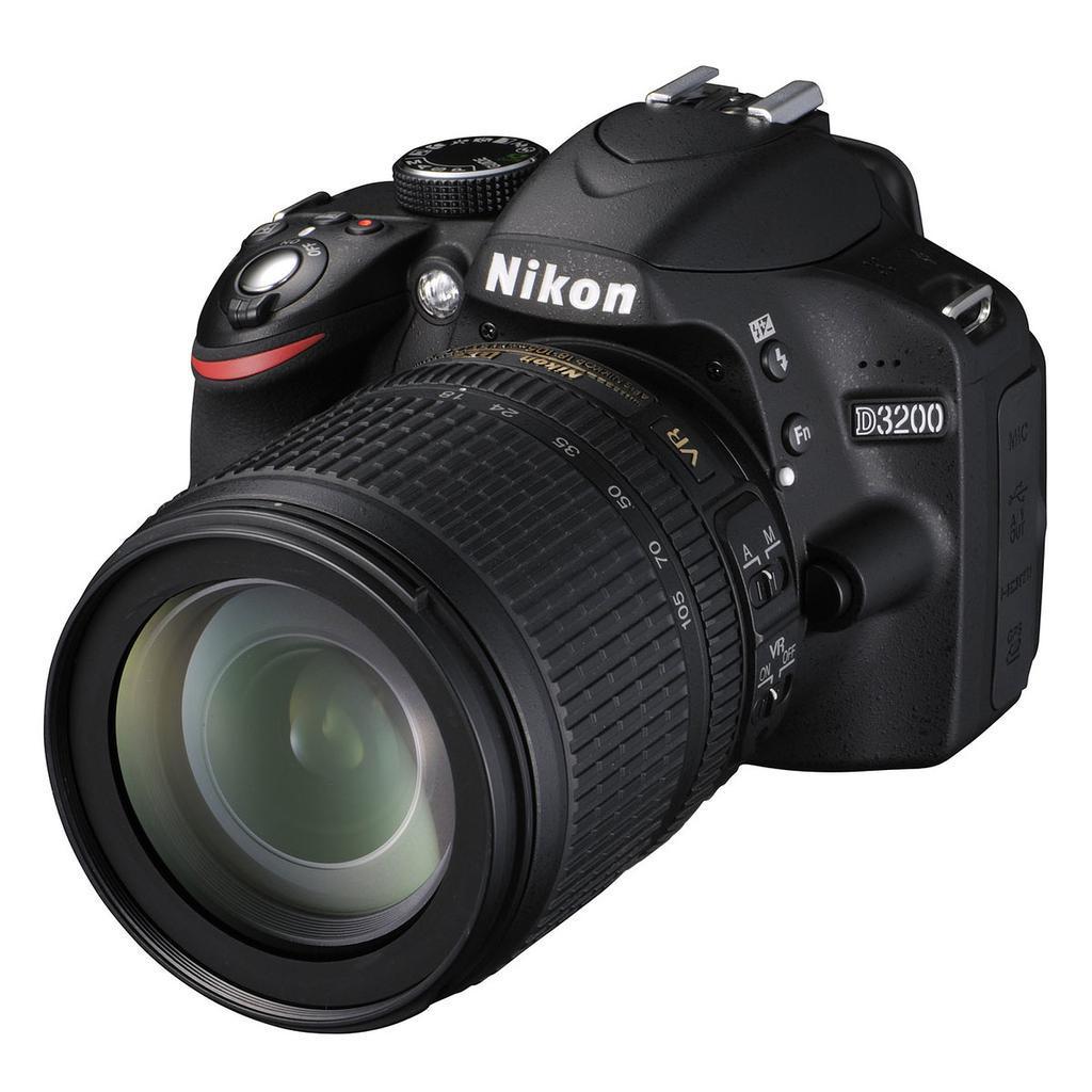 Reflex D3200 - Noir + Nikon AF-S DX Nikkor 18-105mm F3.5-5.6G ED VR f/3.5-5.6 Reconditionné - Nikon reconditionné disponible sur Backmarket