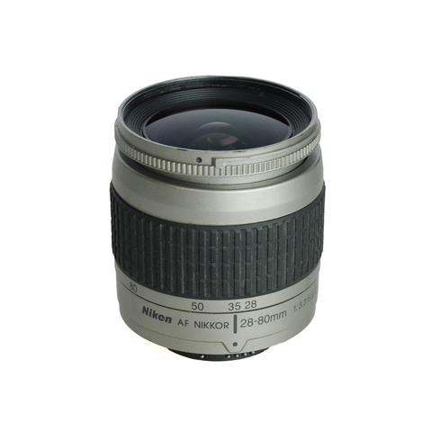 Objectif Nikon AF Nikkor 28-80mm 1 : 3.3-5.6G G 28-80mm f/3.5-5.6 - Reconditionné Nikon sur Backmarket