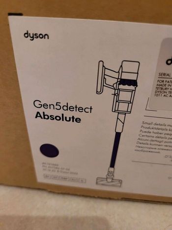 Aspirateur Dyson Gen5 Detect Absolute NEUF - Comme neuf sur Beebs