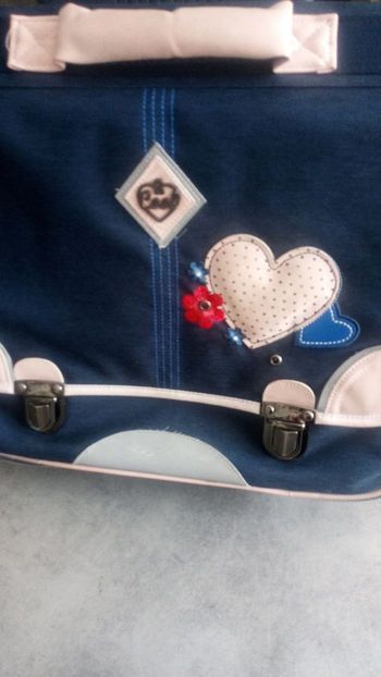 Cartable scolaire pour fille