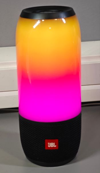 JBL Pulse 3 : Enceinte Portable Bluetooth Lumineuse - Bon état sur Beebs