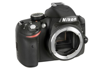 D3200 NU Très bon état - Nikon reconditionné disponible sur Darty