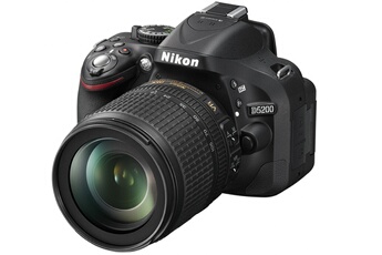 D5200 KIT + 18-105VR Très bon état - Nikon reconditionné disponible sur Darty
