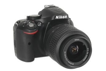 D5200+18-55 MM VR Bon état - Nikon reconditionné disponible sur Darty