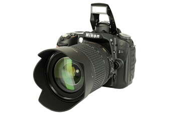 Acheter D90 + 18-105 VR État correct - 455,99 € D90 + 18-105 VR État correct - Nikon reconditionné disponible sur Darty