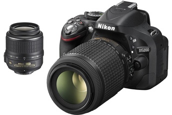Acheter D5200 + 18-55mm VR + 55-200mm VR Très bon état - 449,00 € D5200 + 18-55mm VR + 55-200mm VR Très bon état - Nikon reconditionné disponible sur Darty