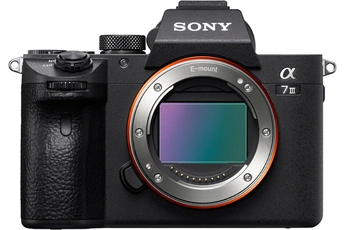 A7 III nu Bon état - Sony reconditionné disponible sur Darty