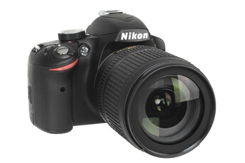 Acheter D3200+18-105VR Bon état - 331,99 € D3200+18-105VR Bon état - Nikon reconditionné disponible sur Darty