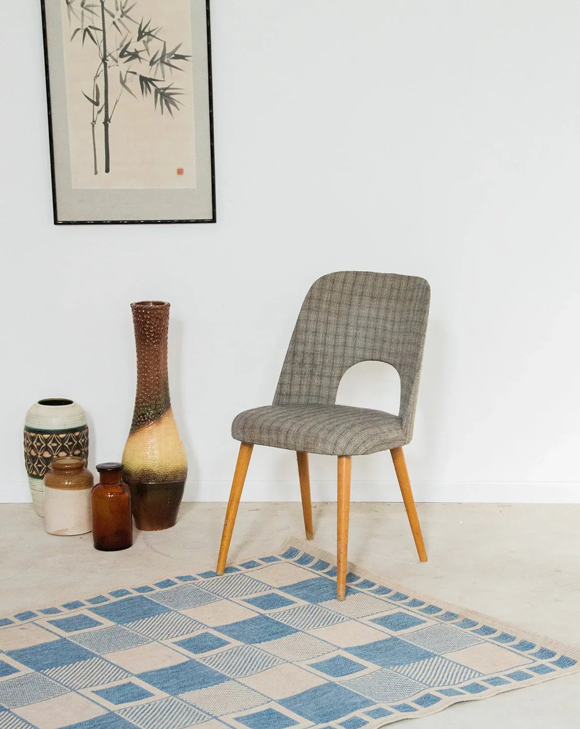 Alma, la chaise grise N°228