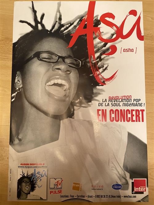 Asa - En concert - 40x60cm - Affiche État correct - N/A reconditionné disponible sur Fnac