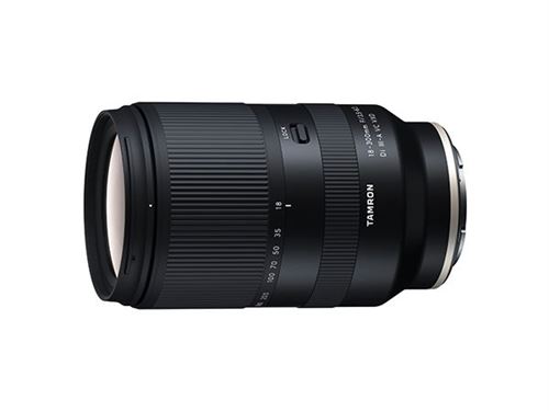 Objectif hybride Tamron 18-300mm f/3.5-6.3 Di III-A VC VXD Noir pour Sony E État correct - Tamron reconditionné disponible sur Fnac