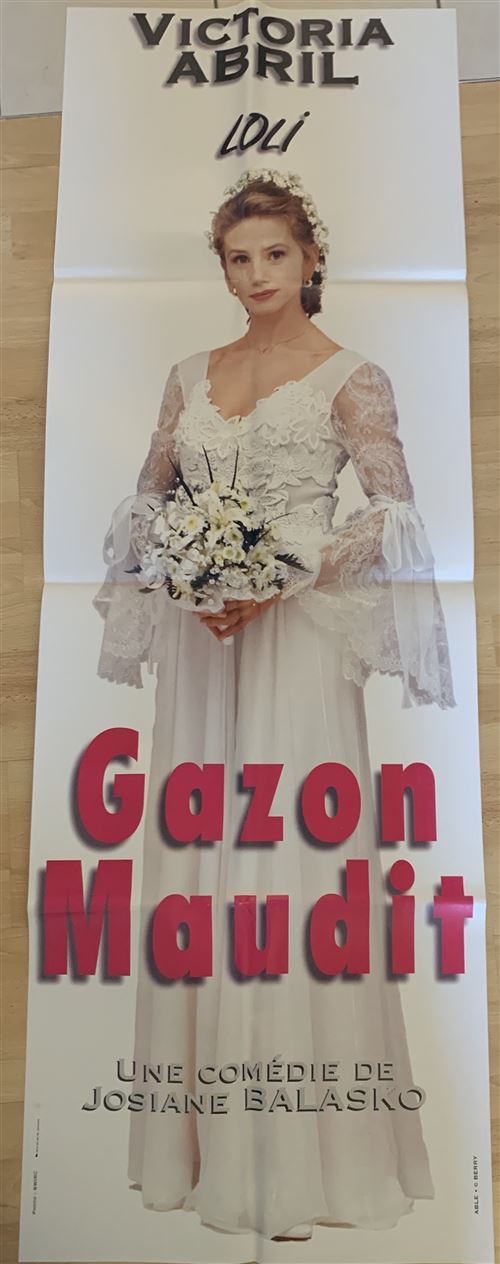 Acheter Affiche de Cinéma Originale - Gazon Maudit - Victoria Abril - 60x160cm État correct - 26,99 € Affiche de Cinéma Originale - Gazon Maudit - Victoria Abril - 60x160cm État correct - N/A reconditionné disponible sur Fnac