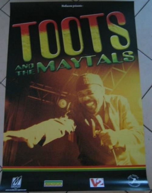 Acheter Toots and The Maytals - 70x100 cm - AFFICHE / POSTER État correct - 17,99 € Toots and The Maytals - 70x100 cm - AFFICHE / POSTER État correct - N/A reconditionné disponible sur Fnac