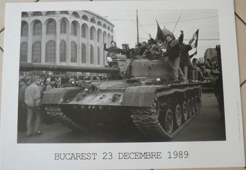 BUCAREST 23 décembre 1989 - 50x70 cm - AFFICHE / POSTER État correct - N/A reconditionné disponible sur Fnac