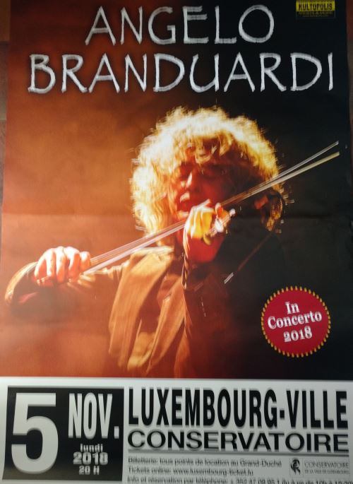 Acheter Angelo BRANDUARDI - In Concerto 2018 - AFFICHE État correct - 17,99 € Angelo BRANDUARDI - In Concerto 2018 - AFFICHE État correct - N/A reconditionné disponible sur Fnac