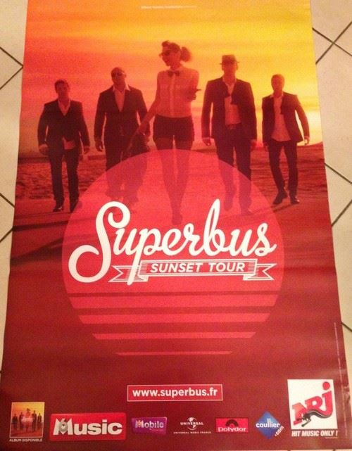 Acheter Superbus - 80x120 cm - AFFICHE / POSTER État correct - 24,99 € Superbus - 80x120 cm - AFFICHE / POSTER État correct - N/A reconditionné disponible sur Fnac