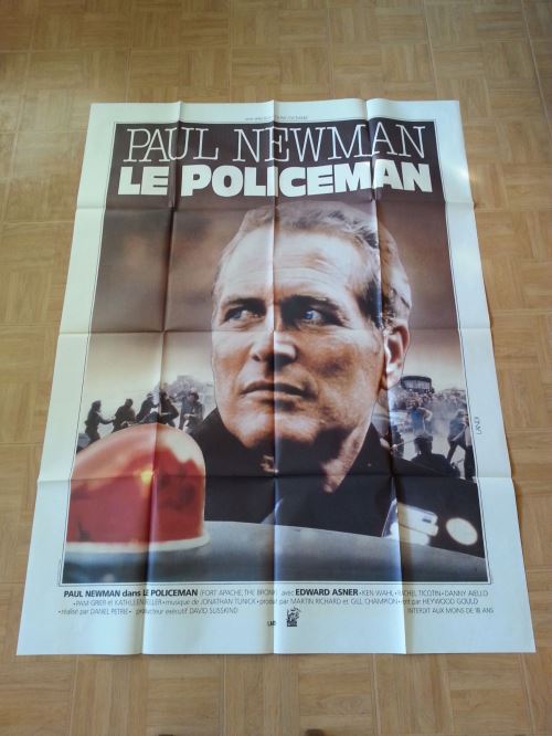 Le Policeman AFFICHE CINEMA ORIGINALE État correct - N/A reconditionné disponible sur Fnac