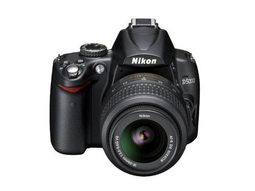Acheter Nikon D5000 + Obj. Nikon AF-S DX VR 18 - 55 mm f/3.5 - 5.6 G + Vidéo HD 720p État correct - 450,00 € Nikon D5000 + Obj. Nikon AF-S DX VR 18 - 55 mm f/3.5 - 5.6 G + Vidéo HD 720p État correct - Nikon reconditionné disponible sur Fnac