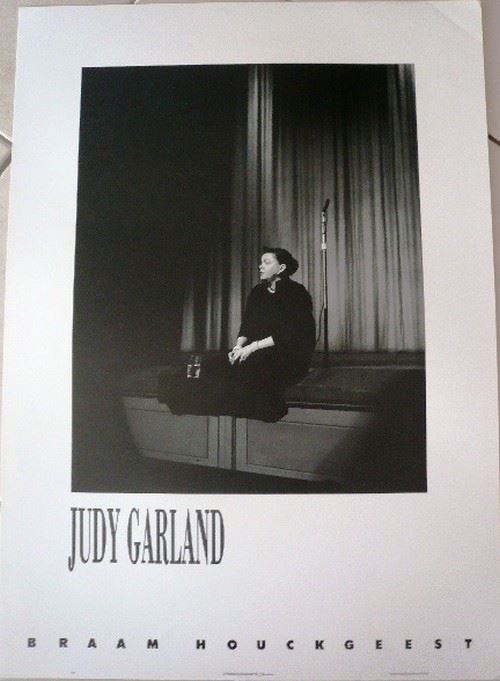 Acheter Judy Garland - 50x70 cm - AFFICHE / POSTER État correct - 16,99 € Judy Garland - 50x70 cm - AFFICHE / POSTER État correct - N/A reconditionné disponible sur Fnac