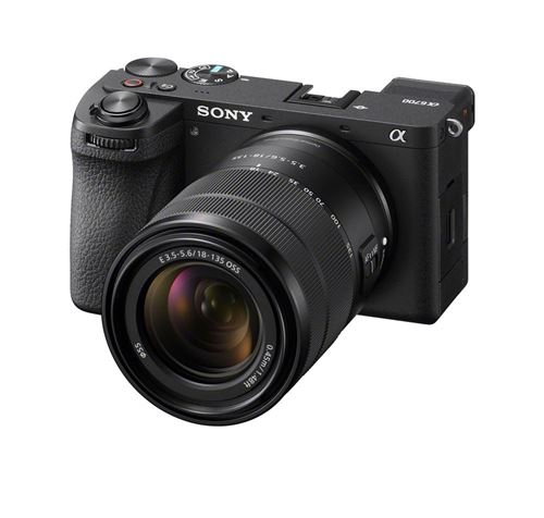 Appareil photo hybride Sony Alpha 6700 E 18-135 mm f3.5-5.6 OSS Noir État correct - Sony reconditionné disponible sur Fnac