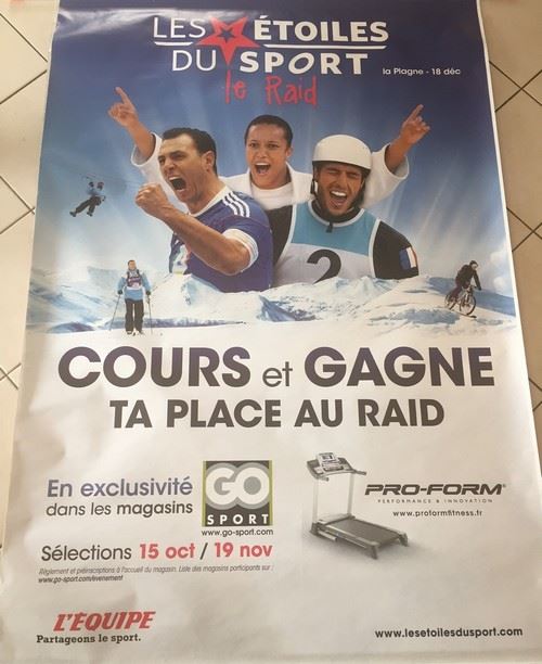 Acheter Les étoiles du Sport - 120x175 cm - AFFICHE / POSTER État correct - 29,99 € Les étoiles du Sport - 120x175 cm - AFFICHE / POSTER État correct - N/A reconditionné disponible sur Fnac
