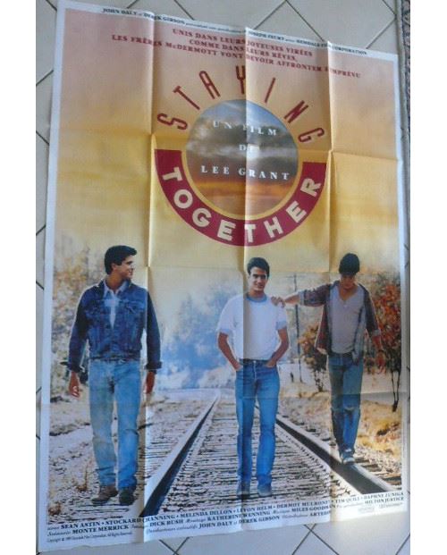 Staying Together AFFICHE CINEMA ORIGINALE État correct - N/A reconditionné disponible sur Fnac