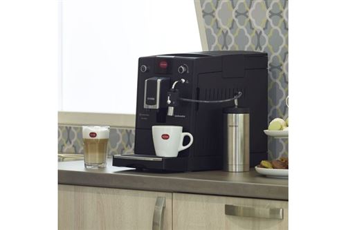 NIVONA Cafe Romatica 6 Series NICR 660 - Machine à café automatique avec mousseur à lait - 15 bar - noir mat/chrome État correct - Nivona reconditionné disponible sur Fnac