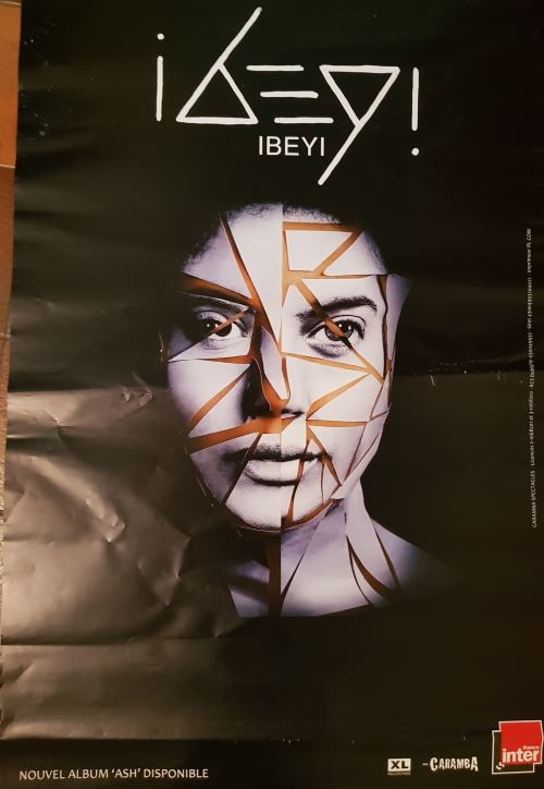 IBEYI - ASH En Concert 2018 - AFFICHE État correct - N/A reconditionné disponible sur Fnac