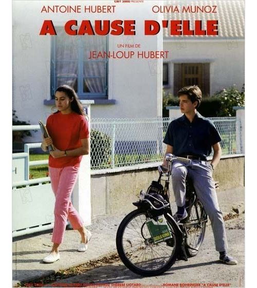 A cause d'elle AFFICHE CINEMA ORIGINALE État correct - N/A reconditionné disponible sur Fnac