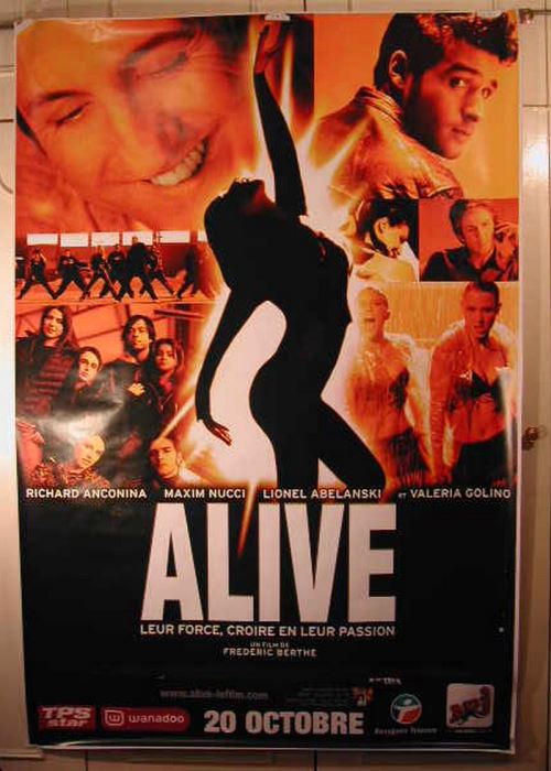 Acheter Alive - 118x175 cm - AFFICHE / POSTER État correct - 17,99 € Alive - 118x175 cm - AFFICHE / POSTER État correct - N/A reconditionné disponible sur Fnac