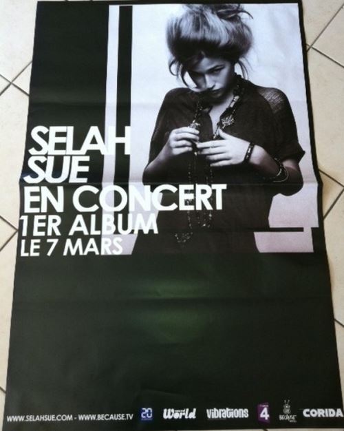 Selah Sue - 80x120 cm - AFFICHE / POSTER État correct - N/A reconditionné disponible sur Fnac
