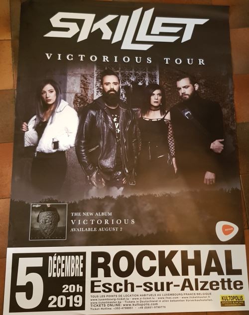 Skillet - Victorious Tour - AFFICHE État correct - N/A reconditionné disponible sur Fnac