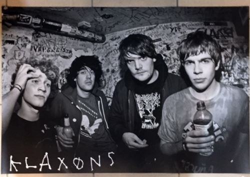 Acheter Klaxons - 60x80 cm - AFFICHE / POSTER État correct - 11,99 € Klaxons - 60x80 cm - AFFICHE / POSTER État correct - N/A reconditionné disponible sur Fnac