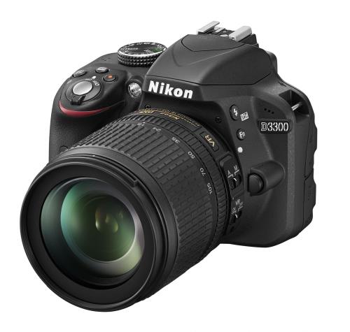 Reflex Nikon D3300 + Objectif AF-S DX 18-105 mm VR II + Fourre-tout + Carte SDHC 8 Go YP État correct - Nikon reconditionné disponible sur Fnac