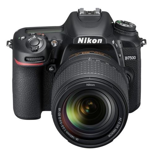 Appareil photo reflex Nikon D7500 noir + AF-S DX 18-140mm f/3.5-5.6 G ED VR État correct - Nikon reconditionné disponible sur Fnac