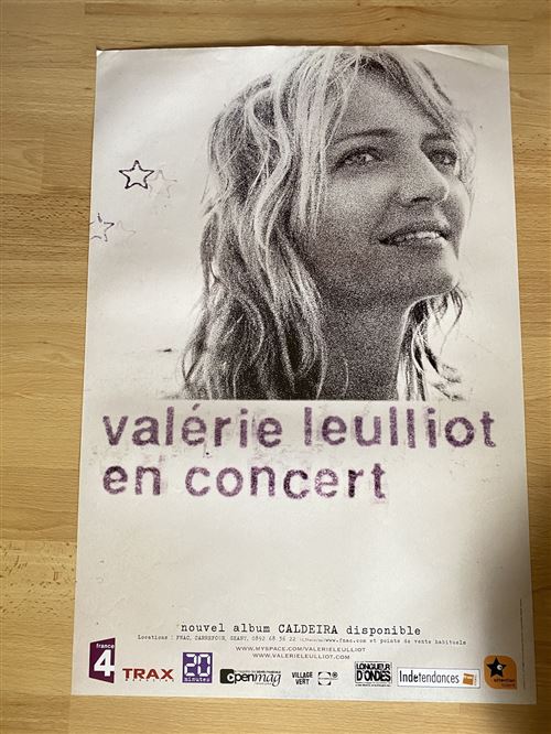 Acheter Valérie Leulliot - En Concert - Calderia - 40x60cm - Affiche État correct - 13,99 € Valérie Leulliot - En Concert - Calderia - 40x60cm - Affiche État correct - N/A reconditionné disponible sur Fnac