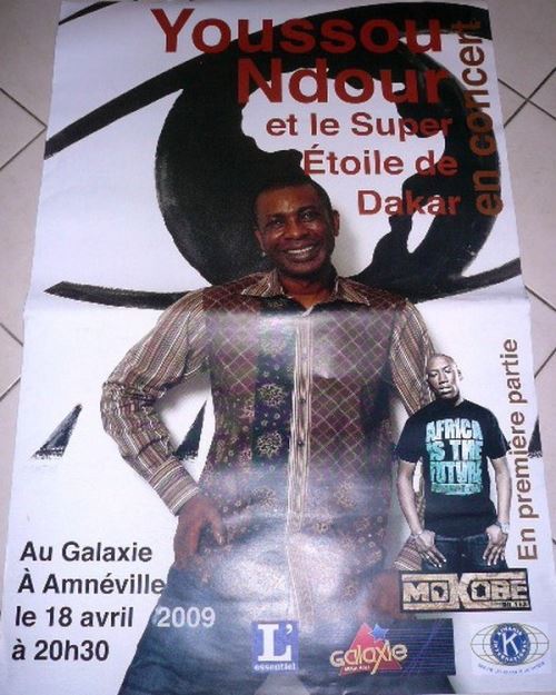 Youssou Ndour - 80x120 cm - AFFICHE / POSTER État correct - N/A reconditionné disponible sur Fnac
