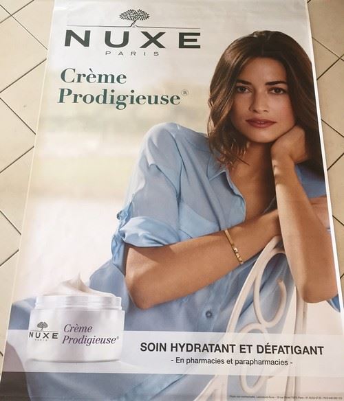 Acheter NUXE - 120x175 cm - AFFICHE / POSTER État correct - 29,99 € NUXE - 120x175 cm - AFFICHE / POSTER État correct - N/A reconditionné disponible sur Fnac
