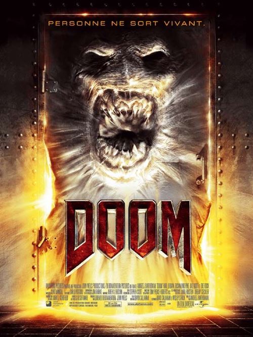 Doom - AFFICHE CINEMA ORIGINALE État correct - N/A reconditionné disponible sur Fnac