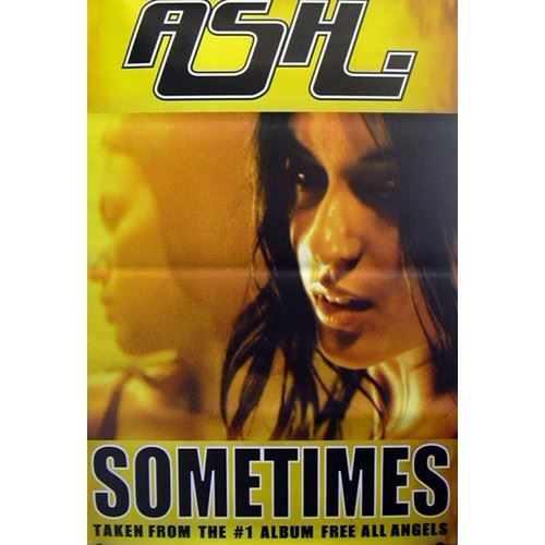 ASH - 100x150 cm - AFFICHE / POSTER État correct - N/A reconditionné disponible sur Fnac