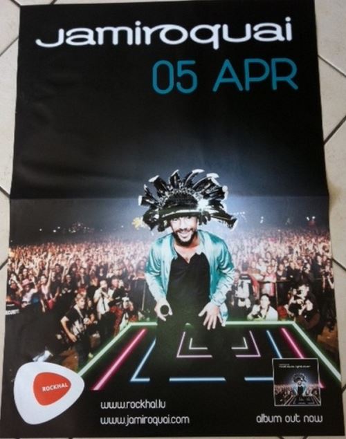 Acheter Jamiroquai - 50x70 cm - AFFICHE / POSTER État correct - 17,99 € Jamiroquai - 50x70 cm - AFFICHE / POSTER État correct - N/A reconditionné disponible sur Fnac