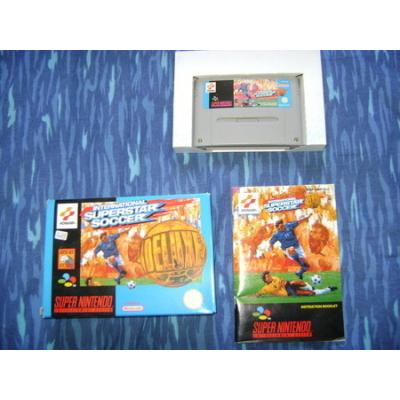 INTERNATIONAL SUPER.SOCC.DELUXE SN****** État correct - Konami reconditionné disponible sur Fnac