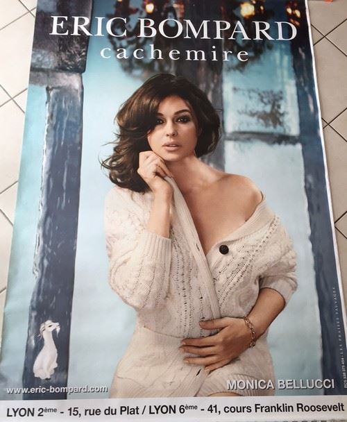 ERIC Bompard - 120x175 cm - AFFICHE / POSTER État correct - N/A reconditionné disponible sur Fnac