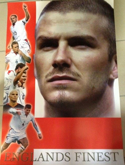 FOOT - Englands Finest - 61x90 cm - AFFICHE / POSTER État correct - N/A reconditionné disponible sur Fnac