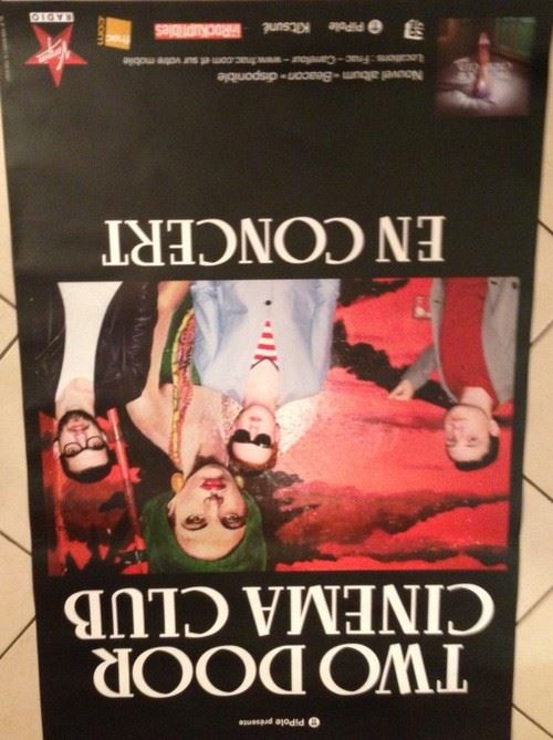 Two Door Cinema Club - 80x120 cm - AFFICHE / POSTER État correct - N/A reconditionné disponible sur Fnac
