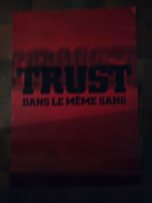 Acheter TRUST - Dans le même Sang - AFFICHE État correct - 14,99 € TRUST - Dans le même Sang - AFFICHE État correct - N/A reconditionné disponible sur Fnac